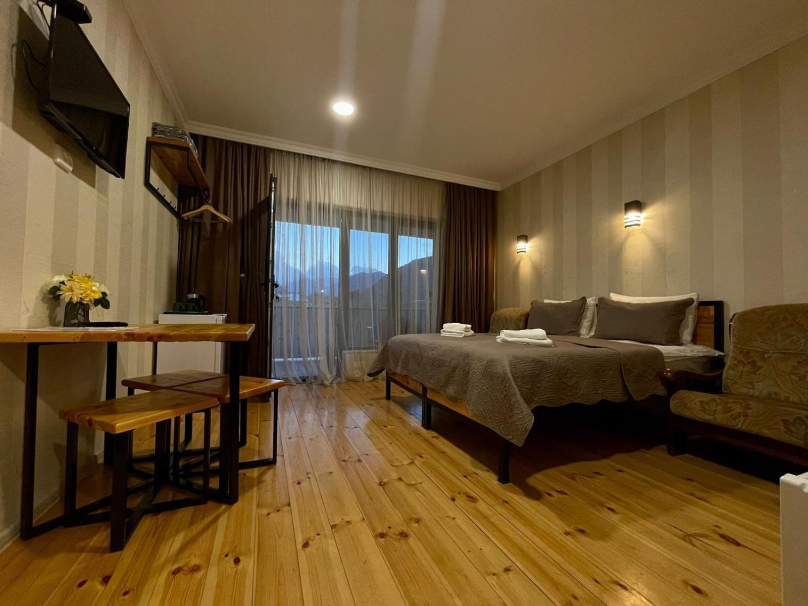 Bibo'S Kokhi Guesthouse Kazbegi Kültér fotó