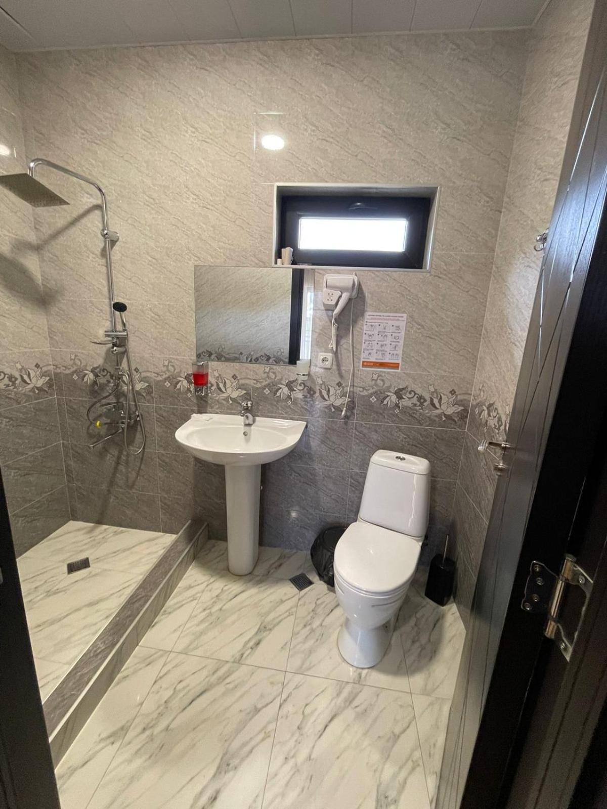 Bibo'S Kokhi Guesthouse Kazbegi Kültér fotó